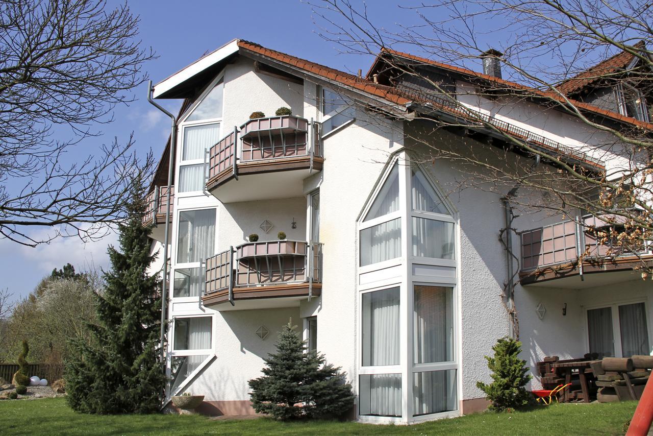 Hotel- Restaurant Zum Schwan Waldfischbach-Burgalben 外观 照片